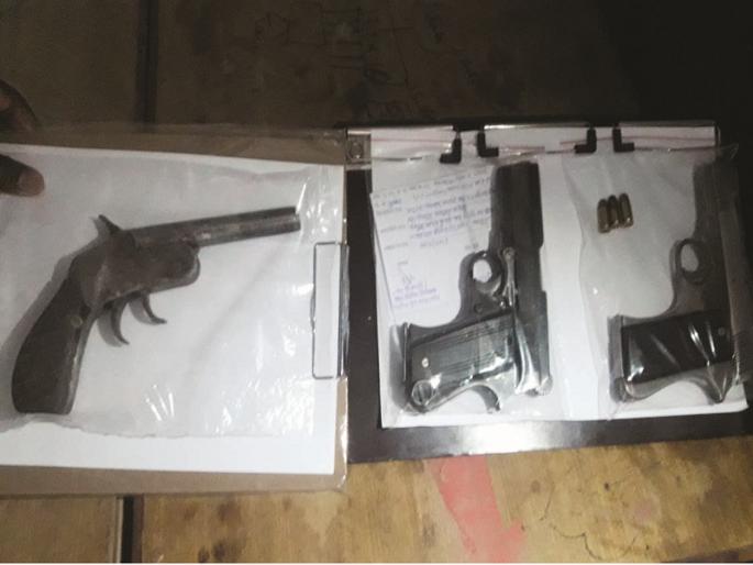 In Nanded, gun seized in which bullet shoots on Goldman | नांदेडच्या गोल्डमॅनवर गोळी झाडलेले पिस्तुल जप्त; कटाचा झाला उलगडा In Nanded, gun seized in which bullet shoots on Goldman | नांदेडच्या गोल्डमॅनवर गोळी झाडलेले पिस्तुल जप्त; कटाचा झाला उलगडा