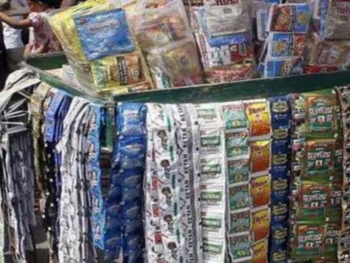 Cinestyle chased and caught the gutkha of 8 lakhs | सिनेस्टाइल पाठलाग करून ८ लाखांचा गुटखा पकडला Cinestyle chased and caught the gutkha of 8 lakhs | सिनेस्टाइल पाठलाग करून ८ लाखांचा गुटखा पकडला