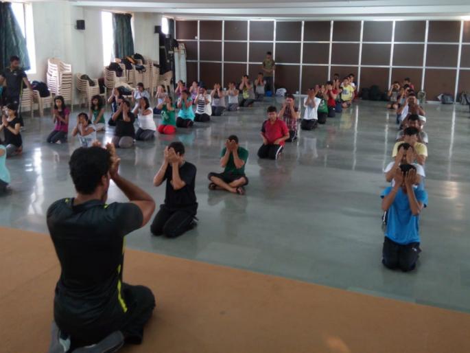 'Bootcamp' attracts young people with gym time | जिमच्या जमान्यात तरुणांसह ज्येष्ठांना 'बूट कॅम्प' चे आकर्षण 'Bootcamp' attracts young people with gym time | जिमच्या जमान्यात तरुणांसह ज्येष्ठांना 'बूट कॅम्प' चे आकर्षण