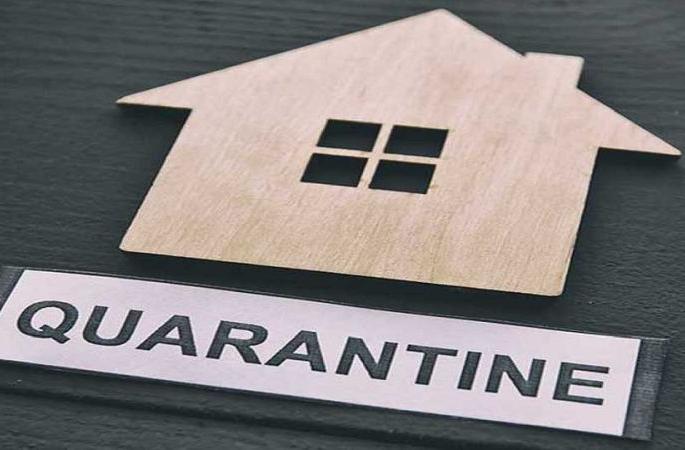 Patients not get home quarantine certificate from Akola Municipal corporation | गृह अलगीकरणाच्या परवानगीसाठी रुग्णांना हेलपाटे Patients not get home quarantine certificate from Akola Municipal corporation | गृह अलगीकरणाच्या परवानगीसाठी रुग्णांना हेलपाटे