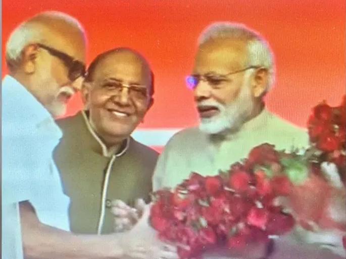 Prime Minister Modi's classmate Harikrishna Shah dies | पंतप्रधान मोदींचे वर्गमित्र हरिकृष्ण शहा यांचे निधन Prime Minister Modi's classmate Harikrishna Shah dies | पंतप्रधान मोदींचे वर्गमित्र हरिकृष्ण शहा यांचे निधन