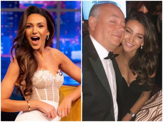 Father's offer to customers come to my bar and have chat with my actress daughter | बिझनेस चलविण्यासाठी वडिलांची विचित्र आयडिया, ग्राहकांना दिली अॅक्ट्रेस मुलीची ऑफर! Father's offer to customers come to my bar and have chat with my actress daughter | बिझनेस चलविण्यासाठी वडिलांची विचित्र आयडिया, ग्राहकांना दिली अॅक्ट्रेस मुलीची ऑफर!