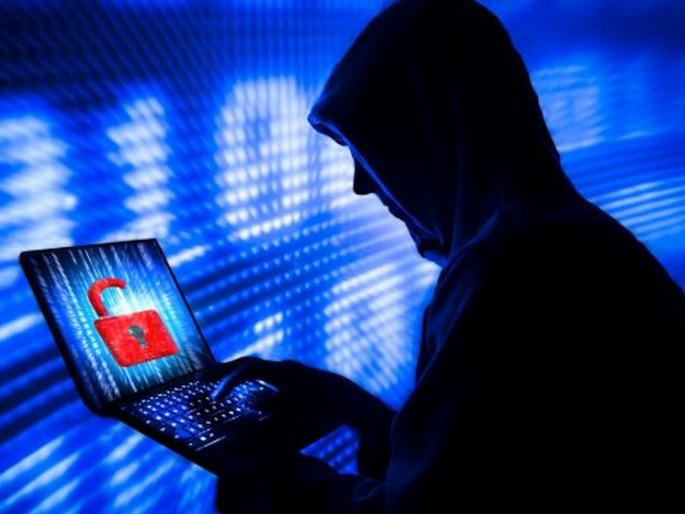 Class 8 dropout from UP hacks social media accounts of 400 girls blackmails them for money | माझ्याकडे तुझे आक्षेपार्ह फोटो आहेत; आठवी नापास तरुणानं तब्बल ४०० तरुणींना लिंक पाठवली अन्... Class 8 dropout from UP hacks social media accounts of 400 girls blackmails them for money | माझ्याकडे तुझे आक्षेपार्ह फोटो आहेत; आठवी नापास तरुणानं तब्बल ४०० तरुणींना लिंक पाठवली अन्...