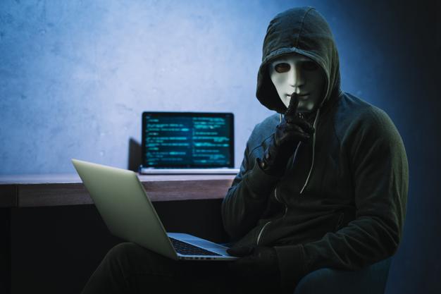 businessman loses rs 18 lakh woman loses 19 lakh to online fraud | सावधान! एक फोन कॉल अन् घातला तब्बल 18 लाखांचा गंडा; 'असं' अडकवलं जाळ्यात businessman loses rs 18 lakh woman loses 19 lakh to online fraud | सावधान! एक फोन कॉल अन् घातला तब्बल 18 लाखांचा गंडा; 'असं' अडकवलं जाळ्यात