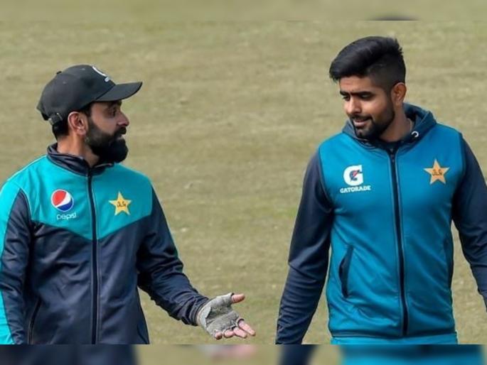 T20 World Cup: Big blow for Pakistan, Mohammad Hafeez doubtful for T20 WC after contracting dengue | T20 World Cup: पाकिस्तानला मोठा धक्का; प्रमुख फलंदाजाला डेंग्यू झाला, वर्ल्ड कप स्पर्धेला मुकण्याची चिन्हं