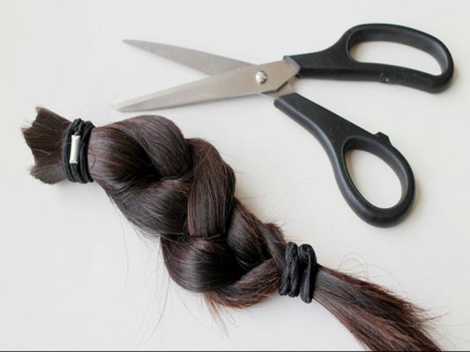 Hair cutting gang in Mumbai | सावधान! वेणी कापणारी गॅंग आता मुंबईतही, तीन महिलांचे केस कापले, अफवांना उधाण
