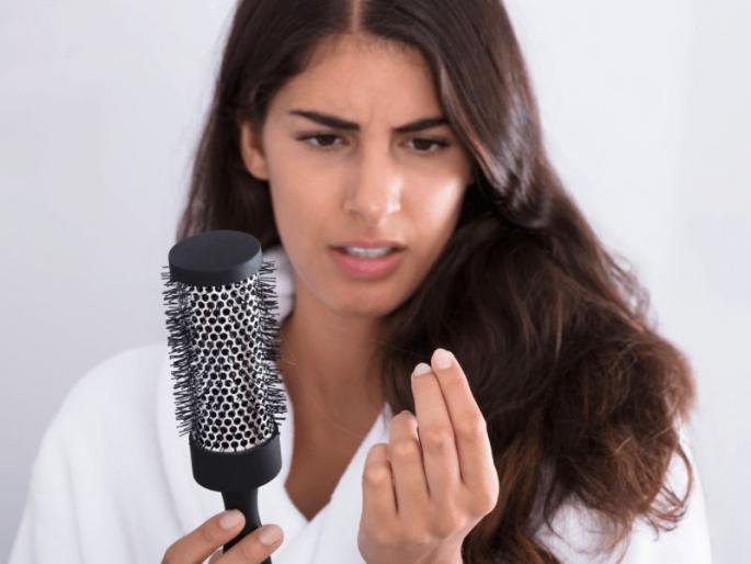 Use flax seeds for hair growth | केसगळती थांबवायची असेल तर रिकाम्यापोटी 'या' पदार्थाचं करा सेवन!