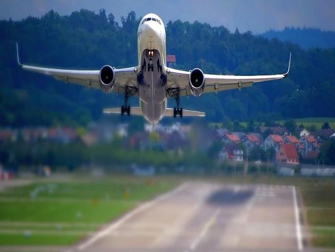 The last flight of Haj pilgrims from mid-night to Mumbai airport will take place in 'Takdaf' towards 'Jeddah' | मध्यरात्री हज यात्रेकरूंचे अखेरचे विमान मुंबई विमानतळावरून करणार ‘जेद्दाह’च्या दिशेने ‘टेकआॅफ’