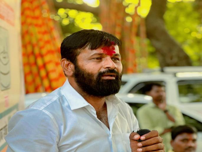 'There is no dog behind you', I am receiving such threatening calls - Laxman Hake | Laxman Hake: 'तू तुझ्या घरचे बघ, तुझ्या मागे कुत्र नाही', अशा धमकीचे फोन येतायेत - लक्ष्मण हाके 'There is no dog behind you', I am receiving such threatening calls - Laxman Hake | Laxman Hake: 'तू तुझ्या घरचे बघ, तुझ्या मागे कुत्र नाही', अशा धमकीचे फोन येतायेत - लक्ष्मण हाके