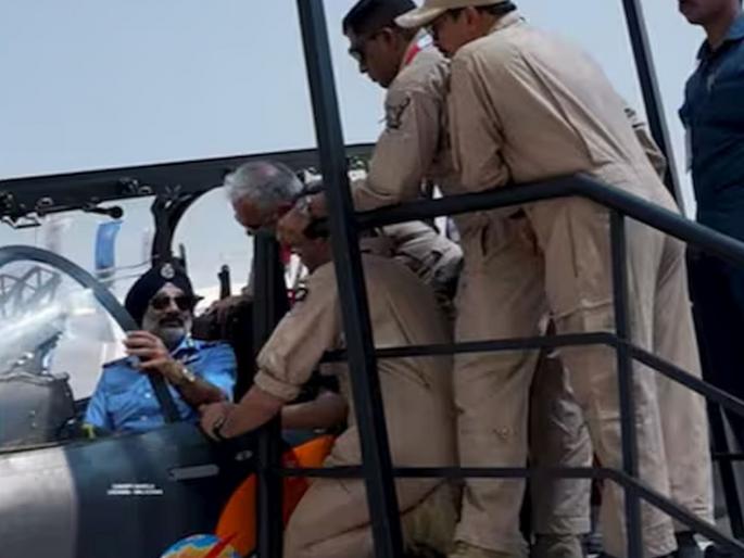 I don't trust you at this moment; Air Force Chief expresses displeasure with Hindustan Aeronautics on Tejas Fighter Jet Developement | या क्षणाला माझा तुमच्यावर विश्वास नाहीय; हवाई दल प्रमुखांनी हिंदुस्तान एरोनॉटीक्सवर व्यक्त केली नाराजी I don't trust you at this moment; Air Force Chief expresses displeasure with Hindustan Aeronautics on Tejas Fighter Jet Developement | या क्षणाला माझा तुमच्यावर विश्वास नाहीय; हवाई दल प्रमुखांनी हिंदुस्तान एरोनॉटीक्सवर व्यक्त केली नाराजी