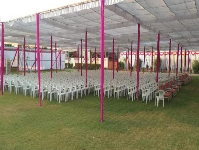 A purse with jewelery was stolen from Mandwa while the wedding was going on in Alandi | आळंदीत लग्न सुरु असताना मांडवातून दागिन्यासह पर्स चोरीला A purse with jewelery was stolen from Mandwa while the wedding was going on in Alandi | आळंदीत लग्न सुरु असताना मांडवातून दागिन्यासह पर्स चोरीला