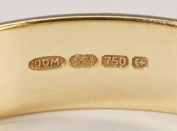 Four Marks of Hallmark Essentials for Gold Purification | सोन्याच्या शुद्धतेसाठी दागिन्यांवर हॉलमार्कच्या चार खुणा आवश्यक