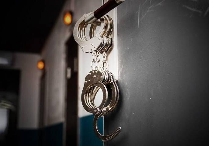 Demand for money for shop in municipal land, four beaten to death in khamgaon | नगर पालिकेच्या जागेतील दुकानासाठी पैशांची मागणी, चौघांना बेदम मारहाण