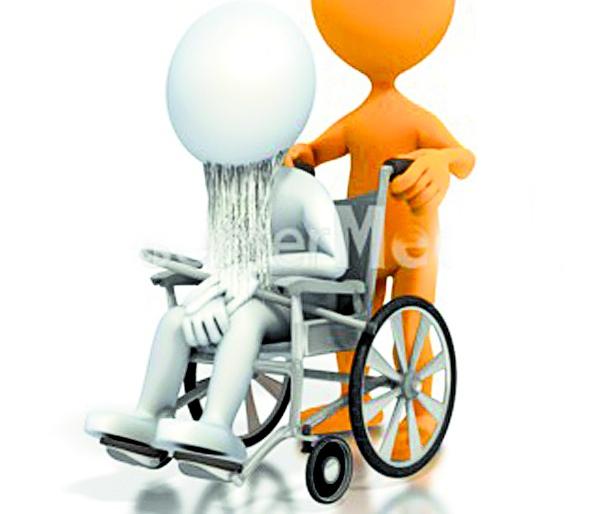 A helping hand to the disabled | ऐन अडचणीत दिव्यांगांना मदतीचा हात A helping hand to the disabled | ऐन अडचणीत दिव्यांगांना मदतीचा हात