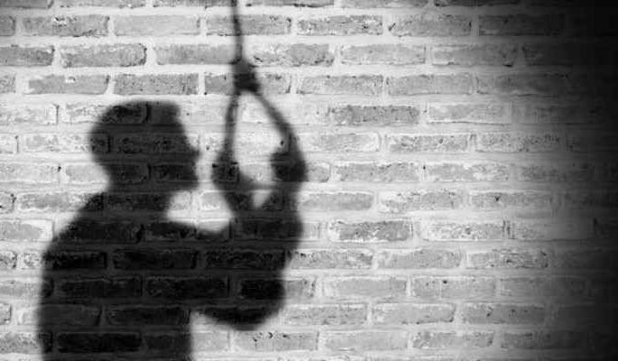 BJP MLA's nephew committed suicide due to harassment of WCL Officer | वेकोलि अधिकाऱ्याच्या त्रासाला कंटाळून भाजप आमदाराच्या भाच्याची आत्महत्या  BJP MLA's nephew committed suicide due to harassment of WCL Officer | वेकोलि अधिकाऱ्याच्या त्रासाला कंटाळून भाजप आमदाराच्या भाच्याची आत्महत्या