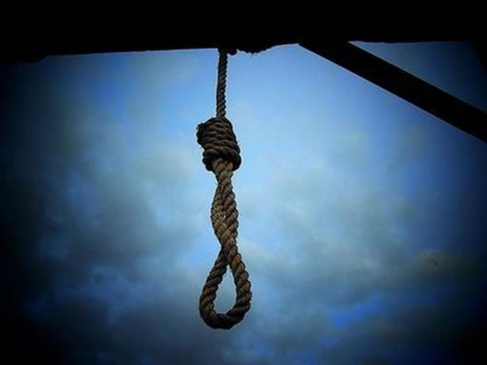 Farmer commits suicide in Morshi taluka of Amravati district | अमरावती जिल्ह्यातील मोर्शी तालुक्यात शेतकऱ्याची आत्महत्या Farmer commits suicide in Morshi taluka of Amravati district | अमरावती जिल्ह्यातील मोर्शी तालुक्यात शेतकऱ्याची आत्महत्या