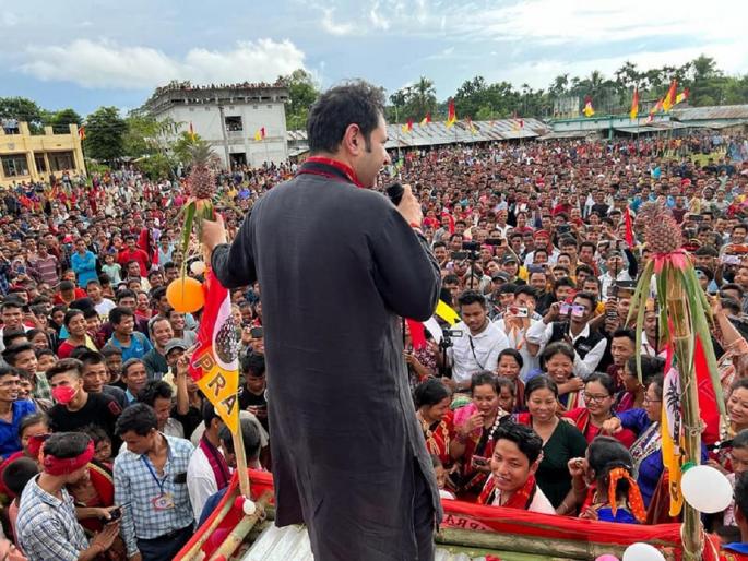 Top Tripura tribal leader leaves BJP with 6,500 followers | "सबका साथ, सबका विकास हे फक्त बोलण्यापुरतेच", 6500 कार्यकर्त्यांसह मोठ्या नेत्याने भाजपला ठोकला रामराम Top Tripura tribal leader leaves BJP with 6,500 followers | "सबका साथ, सबका विकास हे फक्त बोलण्यापुरतेच", 6500 कार्यकर्त्यांसह मोठ्या नेत्याने भाजपला ठोकला रामराम