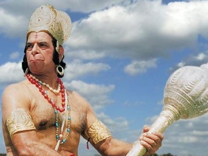 tv-dara-singh-who-play-hanuman-in-ramayan-was-would-not-eat-anything-for-nine-hours-and-he-had-special-stool | 'रामायण'साठी दारा सिंह ९ तास होते अन्न-पाण्यावाचून; हनुमानाच्या भूमिकेसाठी अभिनेत्याने केलेलं जीवाचं रान tv-dara-singh-who-play-hanuman-in-ramayan-was-would-not-eat-anything-for-nine-hours-and-he-had-special-stool | 'रामायण'साठी दारा सिंह ९ तास होते अन्न-पाण्यावाचून; हनुमानाच्या भूमिकेसाठी अभिनेत्याने केलेलं जीवाचं रान