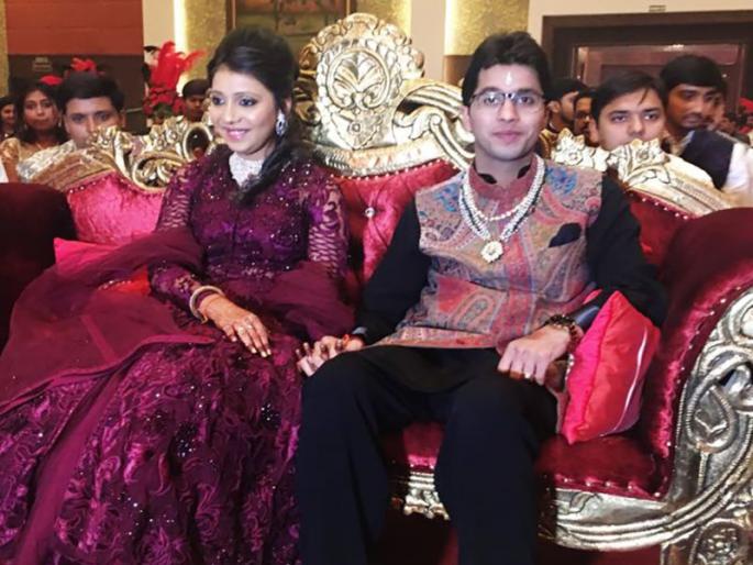 Happiness and there was a difficult way of disability | रेशीमगाठीने सुखकर झाली अपंगत्वाची खडतर वाट Happiness and there was a difficult way of disability | रेशीमगाठीने सुखकर झाली अपंगत्वाची खडतर वाट