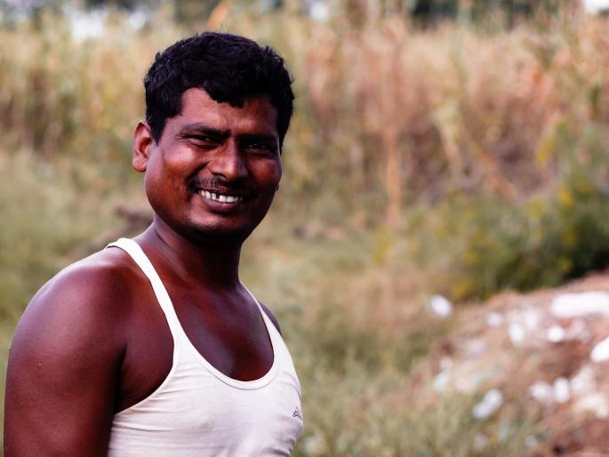 Arogya perani : Type B personality and mental health of farmers | आरोग्यपेरणी : आनंदी शेतकऱ्याची शेतीही असते समृद्ध, जाणून घ्या ‘बी’ पर्सनॅलिटीबद्दल Arogya perani : Type B personality and mental health of farmers | आरोग्यपेरणी : आनंदी शेतकऱ्याची शेतीही असते समृद्ध, जाणून घ्या ‘बी’ पर्सनॅलिटीबद्दल