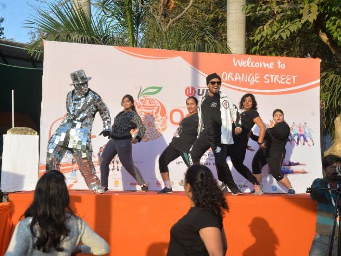 World Orange Festival: In 'Dhammal Galli' flood of enthusiasm | वर्ल्ड ऑरेंज फेस्टिव्हल :‘धम्माल गल्ली’त ओसंडला उत्साह World Orange Festival: In 'Dhammal Galli' flood of enthusiasm | वर्ल्ड ऑरेंज फेस्टिव्हल :‘धम्माल गल्ली’त ओसंडला उत्साह