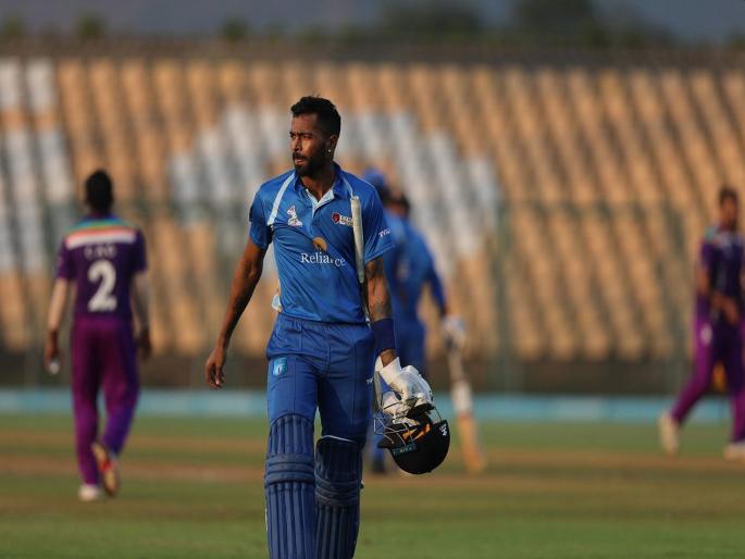 Hardik Pandya Smashes 37-Ball Century In DY Patil T20 Cup svg | Hardik Pandyaचं ट्वेंटी-20त 37 चेंडूंत शतक, टीम इंडियात पुनरागमनासाठी सज्ज