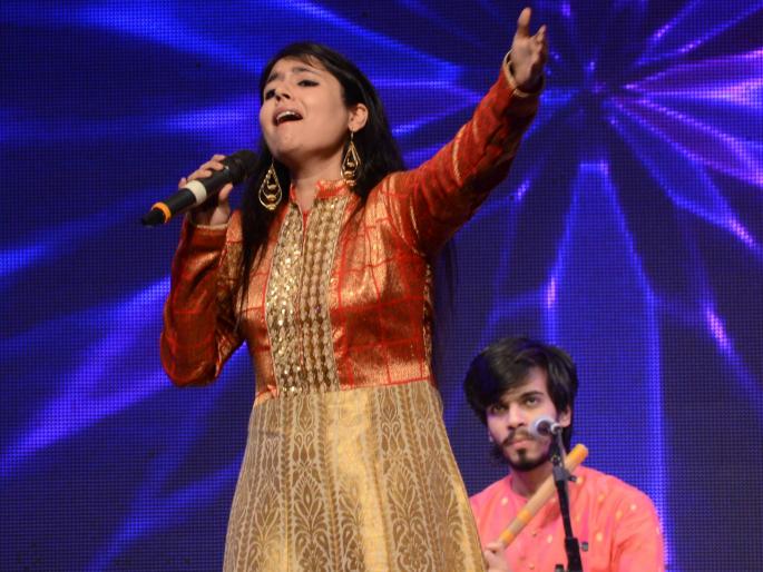 Social media is your currency! - Hargun Kaur | सोशल मीडिया आपकी करन्सी हैं!- हरगून कौर Social media is your currency! - Hargun Kaur | सोशल मीडिया आपकी करन्सी हैं!- हरगून कौर