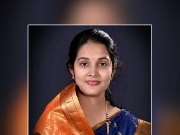 Sanjay Raut in Nashik and Uddhav Thackeray group former corporator Harshada Gaikar in joining Eknath Shinde group | Sanjay Raut | संजय राऊत नाशिकमध्ये, माजी नगरसेविका हर्षदा गायकर शिंदे गटात Sanjay Raut in Nashik and Uddhav Thackeray group former corporator Harshada Gaikar in joining Eknath Shinde group | Sanjay Raut | संजय राऊत नाशिकमध्ये, माजी नगरसेविका हर्षदा गायकर शिंदे गटात