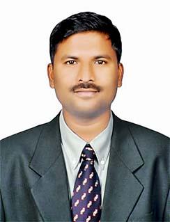 Harshal Bhosale, a young man from small village tops UPSC | तांडोर गावचा हर्षल युपीएससी टॉप करतो तेव्हा. Harshal Bhosale, a young man from small village tops UPSC | तांडोर गावचा हर्षल युपीएससी टॉप करतो तेव्हा.