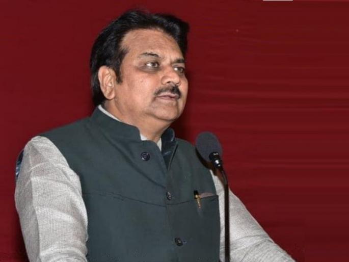 mahavikas aghadi government showed signs of dictatorship by suppressing the voice of the opposition Criticism of Harshvardhan Patil | आघाडी सरकारने विरोधकांचा आवाज दाबून हुकूमशाहीचे लक्षण दाखवले; हर्षवर्धन पाटलांची टीका