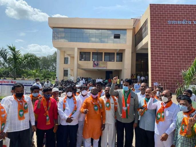 Harshvardhan Patil warns Mahavikas Aghadi government to hold agitation without OBC reservation | "महाविकास आघाडी सरकारनं ओबीसी आरक्षणा शिवाय निवडणूका घेतल्यास तीव्र आंदोलन करु" हर्षवर्धन पाटलांचा इशारा Harshvardhan Patil warns Mahavikas Aghadi government to hold agitation without OBC reservation | "महाविकास आघाडी सरकारनं ओबीसी आरक्षणा शिवाय निवडणूका घेतल्यास तीव्र आंदोलन करु" हर्षवर्धन पाटलांचा इशारा