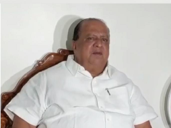 NCP MLA Hasan Mushrif in Kolhapur after ED raids, said about Kirit Somaiya visit | ईडीच्या छापेमारीनंतर हसन मुश्रीफ कोल्हापुरात, कार्यकर्त्यांची मोठी गर्दी; सोमय्यांच्या दौऱ्याबाबत म्हणाले... NCP MLA Hasan Mushrif in Kolhapur after ED raids, said about Kirit Somaiya visit | ईडीच्या छापेमारीनंतर हसन मुश्रीफ कोल्हापुरात, कार्यकर्त्यांची मोठी गर्दी; सोमय्यांच्या दौऱ्याबाबत म्हणाले...