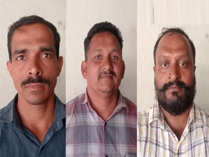 Interest of 24 lakhs recovered in exchange for 7 lakhs, three private moneylenders arrested in Hatkanangale | Kolhapur: ७ लाखांच्या बदल्यात २४ लाखांची व्याज वसुली, तिघे खासगी सावकार अटकेत Interest of 24 lakhs recovered in exchange for 7 lakhs, three private moneylenders arrested in Hatkanangale | Kolhapur: ७ लाखांच्या बदल्यात २४ लाखांची व्याज वसुली, तिघे खासगी सावकार अटकेत