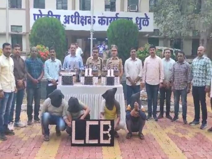 Dhule police intercepts drug smuggling; 580 bottles, pills seized | धुळे पोलिसांनी रोखली गुंगीकारक औषधांची तस्करी; ५८० बाटल्या, गोळ्या केल्या हस्तगत Dhule police intercepts drug smuggling; 580 bottles, pills seized | धुळे पोलिसांनी रोखली गुंगीकारक औषधांची तस्करी; ५८० बाटल्या, गोळ्या केल्या हस्तगत