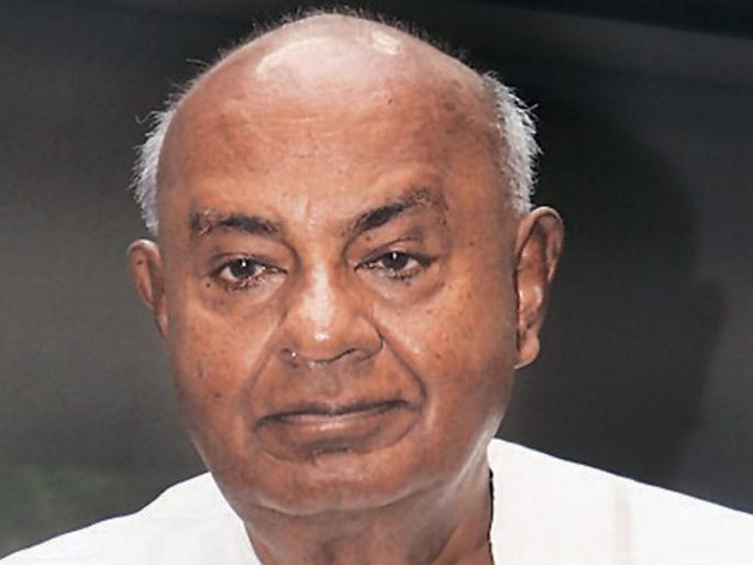 H D Deve Gowda warns Congress | कर्नाटकात काँग्रेस-जेडीएस आघाडीत धुसफूस, देवेगौडांनी दिला काँग्रेसला इशारा H D Deve Gowda warns Congress | कर्नाटकात काँग्रेस-जेडीएस आघाडीत धुसफूस, देवेगौडांनी दिला काँग्रेसला इशारा