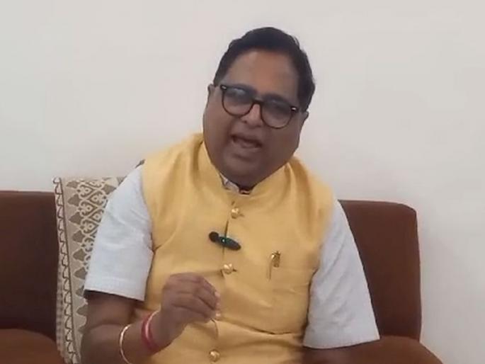 Manoj Jarange's demand for reservation for Maratha community from OBC is constitutional - Haribhau Rathod | मनोज जरांगेंची ओबीसीमधून मराठा समाजाला आरक्षणाची मागणी संविधानिक आहे- हरिभाऊ राठोड Manoj Jarange's demand for reservation for Maratha community from OBC is constitutional - Haribhau Rathod | मनोज जरांगेंची ओबीसीमधून मराठा समाजाला आरक्षणाची मागणी संविधानिक आहे- हरिभाऊ राठोड