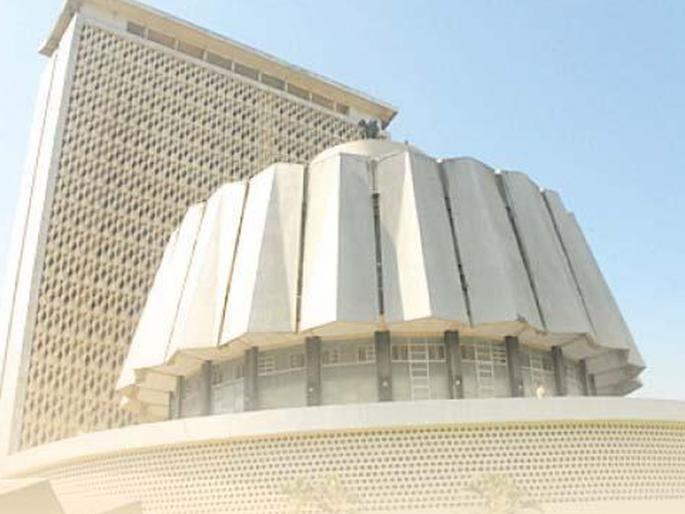 So will you cut off your paws? Nana Patole's question to BJP | मग तुम्ही पंजा कापून टाकणार का? नाना पटोलेंचा भाजपाला सवाल