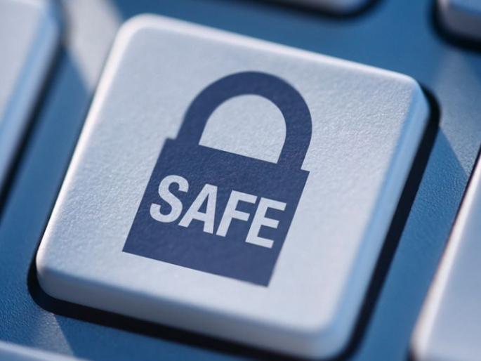 A special cyber project in the state to crack down on pornographic disorders | पॉर्नोग्राफीक विकृती ठेचण्यासाठी राज्यात विशेष सायबर प्रकल्प A special cyber project in the state to crack down on pornographic disorders | पॉर्नोग्राफीक विकृती ठेचण्यासाठी राज्यात विशेष सायबर प्रकल्प