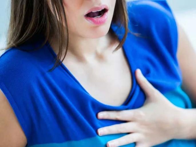 Reasons for chest pain other than heart attack dry cough pulmonary embolism lungs infection covid pneumonia | केवळ हा हार्ट अटॅक नाही तर या कारणानेही छातीत होते वेदना, जाणून कारणे... Reasons for chest pain other than heart attack dry cough pulmonary embolism lungs infection covid pneumonia | केवळ हा हार्ट अटॅक नाही तर या कारणानेही छातीत होते वेदना, जाणून कारणे...