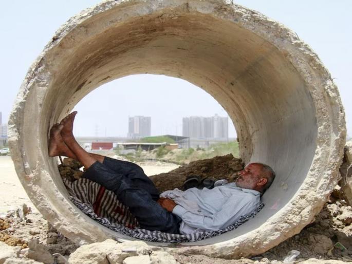 delhi homeless people 192 deaths in june from heatwave | फूटपाथवर राहणाऱ्यांना उष्णतेच्या लाटेचा फटका; ९ दिवसांत उष्माघाताने १९२ जणांचा मृत्यू delhi homeless people 192 deaths in june from heatwave | फूटपाथवर राहणाऱ्यांना उष्णतेच्या लाटेचा फटका; ९ दिवसांत उष्माघाताने १९२ जणांचा मृत्यू