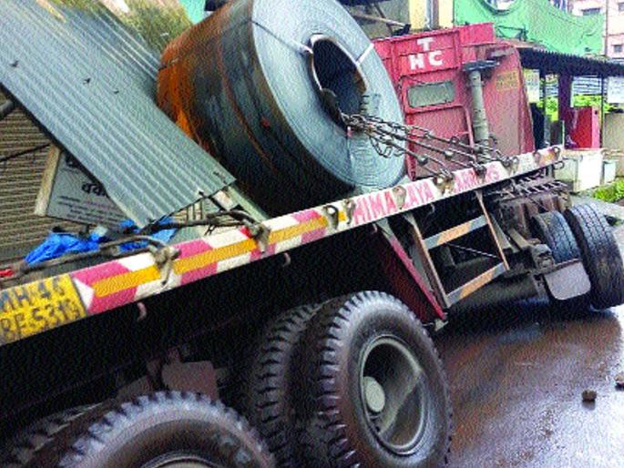 Heavy transport of Dighi Port to the lives of the Mhasals | दिघी पोर्टची अवजड वाहतूक म्हसळावासीयांच्या जीवावर