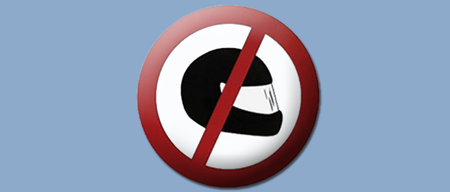 The 'savinay kaydebhang' movement against Helmets compulsory | हेल्मेटसक्तीविरोधात ‘सविनय कायदेभंग’ आंदोलन The 'savinay kaydebhang' movement against Helmets compulsory | हेल्मेटसक्तीविरोधात ‘सविनय कायदेभंग’ आंदोलन