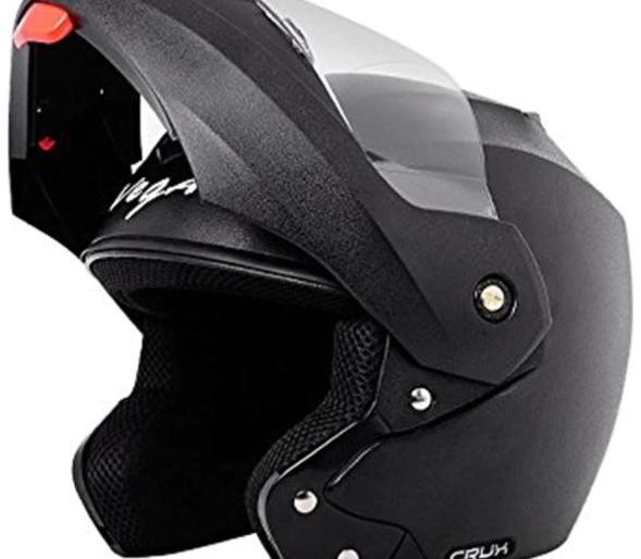 Give helmets, otherwise motorcycle registration closed: High Court orders producers | हेल्मेट द्या, अन्यथा मोटरसायकलींची नोंदणी बंद : हायकोर्टाचा उत्पादकांना आदेश