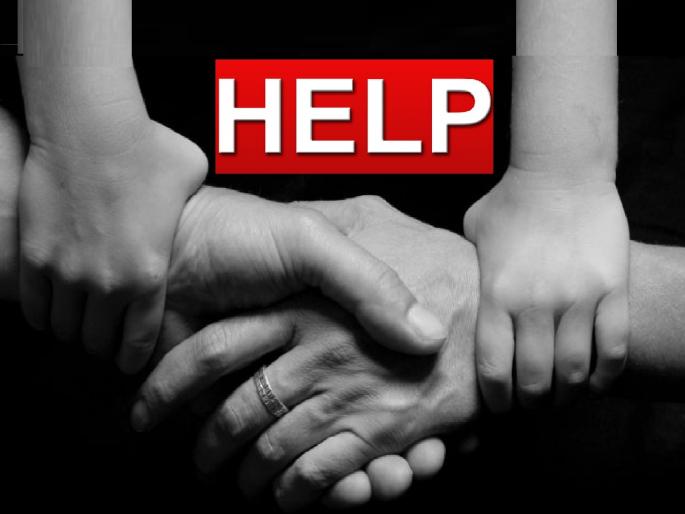 Three elderly friends help Tanaji Kamble family from Girgaon in Bhudargad taluka kolhapur district | Kolhapur News: मदतीची गरज असल्याचे वृत्त वाचले; तिघे वृद्ध जोडीदार एकत्र आले, अन् कांबळे कुटुंबाचा आधार बनले Three elderly friends help Tanaji Kamble family from Girgaon in Bhudargad taluka kolhapur district | Kolhapur News: मदतीची गरज असल्याचे वृत्त वाचले; तिघे वृद्ध जोडीदार एकत्र आले, अन् कांबळे कुटुंबाचा आधार बनले