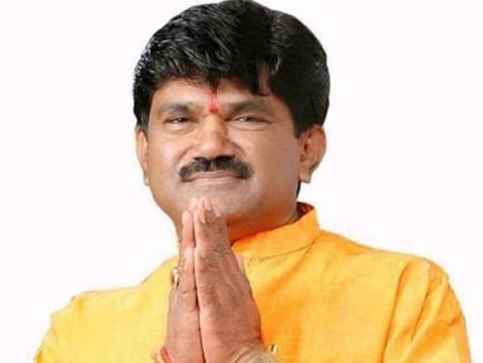 Nashik MP Hemant Godse left immediately to meet the Chief Minister | नाशिकचे खासदार हेमंत गोडसे तातडीने मुख्यमंत्र्याच्या भेटीला रवाना; उमेदवारी बाबत चर्चा Nashik MP Hemant Godse left immediately to meet the Chief Minister | नाशिकचे खासदार हेमंत गोडसे तातडीने मुख्यमंत्र्याच्या भेटीला रवाना; उमेदवारी बाबत चर्चा