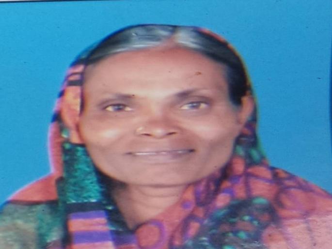 Horrible..JCB broke the woman's head while picking up garbage. | भयानक...पोकलॅनच्या बकेटचा दात मानेत घुसून कचरा वेचणाऱ्या महिलेचे शिर झाले धडावेगळे  Horrible..JCB broke the woman's head while picking up garbage. | भयानक...पोकलॅनच्या बकेटचा दात मानेत घुसून कचरा वेचणाऱ्या महिलेचे शिर झाले धडावेगळे