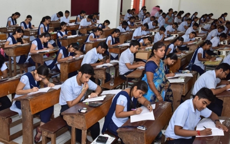 Final session exams for final year only; New academic year from 1st September | फक्त शेवटच्या वर्षासाठी अंतिम सत्राच्या परीक्षा; १ सप्टेंबरपासून नवे शैक्षणिक वर्ष