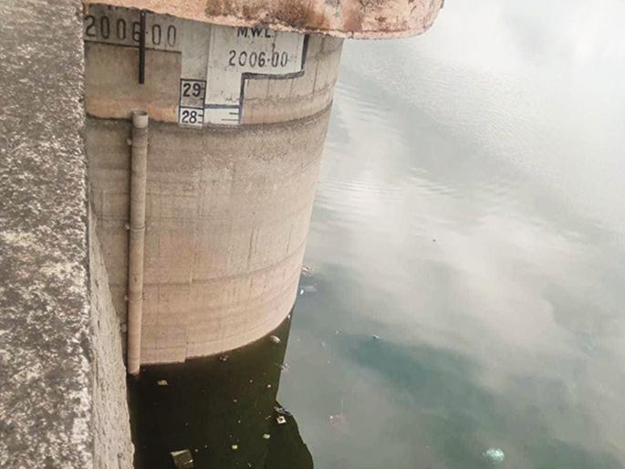 water level of Harsul lake at 19 feet, water to wells due to unseasonal rain | अवकाळीचा कुठे तडाखा कुठे दिलासा! हर्सूल तलावाची पातळी १९ फुटांवर, विंधन विहिरींना पाणी