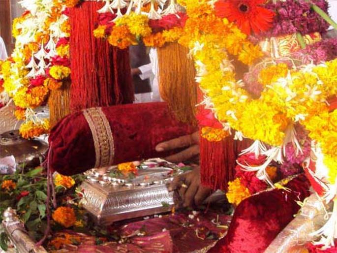 Pune Breaking: 22 Warkari Corona Positive with Alandi Mayor before sant dnyaneshwar maharaj palkhi sohala start | Alandi Palkhi Sohala: मोठी बातमी! माऊलींच्या प्रस्थान सोहळ्यापूर्वी आळंदीच्या नगराध्यक्षांसह ३७ वारकरी कोरोना पॉझिटिव्ह Pune Breaking: 22 Warkari Corona Positive with Alandi Mayor before sant dnyaneshwar maharaj palkhi sohala start | Alandi Palkhi Sohala: मोठी बातमी! माऊलींच्या प्रस्थान सोहळ्यापूर्वी आळंदीच्या नगराध्यक्षांसह ३७ वारकरी कोरोना पॉझिटिव्ह