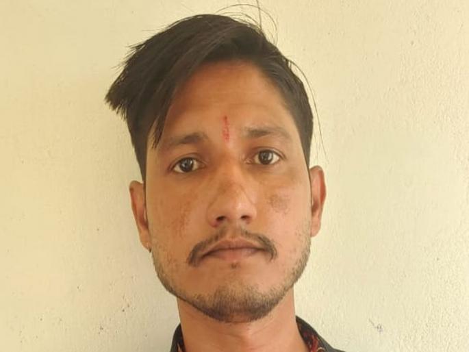 One Person arrested In Jalgaon for robbing travelers in Nashik. | नाशिक येथे प्रवाशाला लुटणाऱ्या जळगावात अटक One Person arrested In Jalgaon for robbing travelers in Nashik. | नाशिक येथे प्रवाशाला लुटणाऱ्या जळगावात अटक